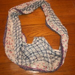 American eagle infinity scarf
